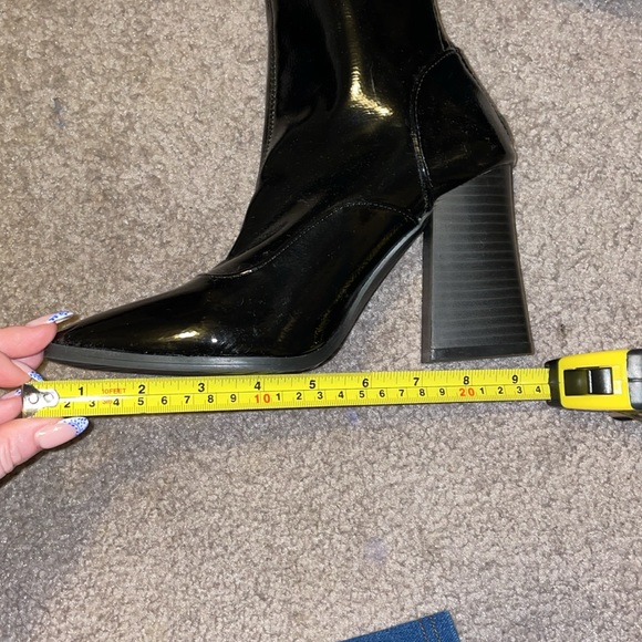 Qupid Faux Leather Heeled Boots size 6 - Picture 11 of 14